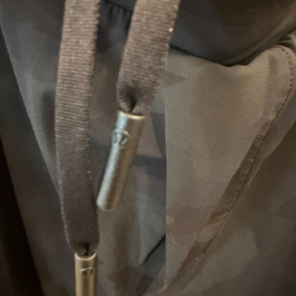 Men's Lululemon Surge Joggers 29" Inseam - Picture 3 of 12